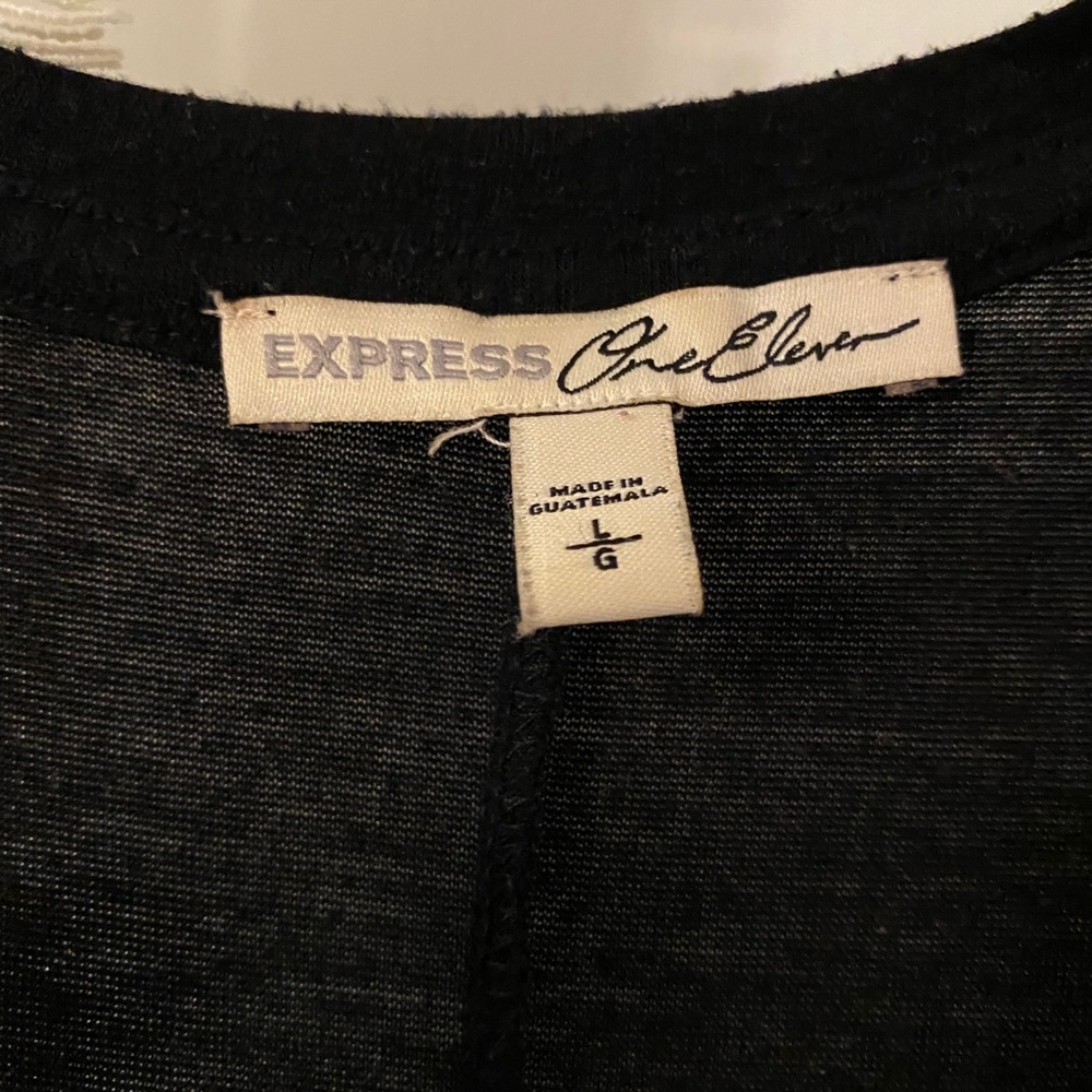 Express Graphic Tank - Picture 3 of 5